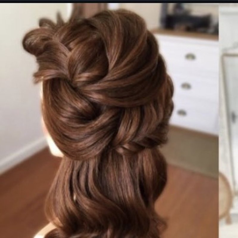 Penteado meia-presa trançado